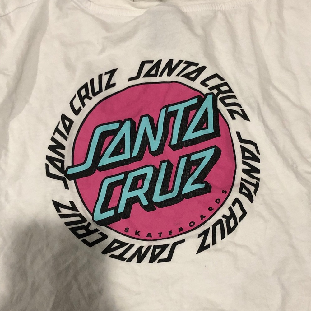 santa cruz graphic tee! size s